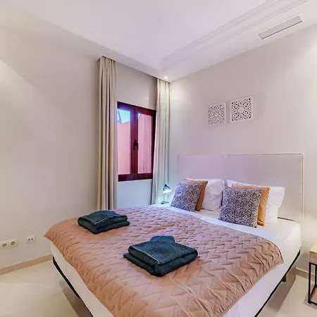 Secret View Elviria Gardens Apartment *