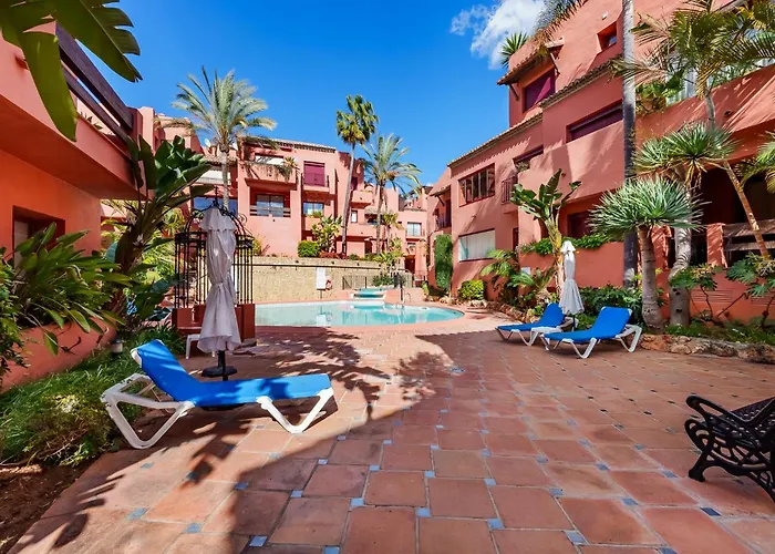 Secret View Elviria Gardens Apartment Marbella