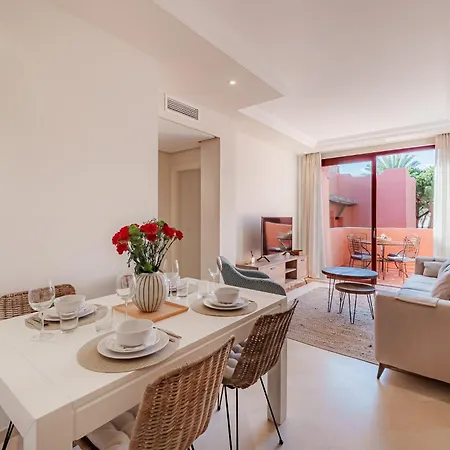 Апартаменты Secret View Elviria Gardens
